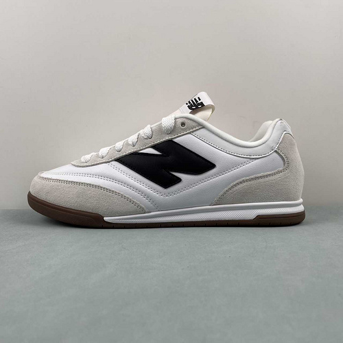 R  New Balance  URC42LA  36-45